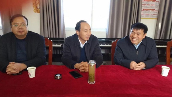 鎮平縣紀委書記李培遷