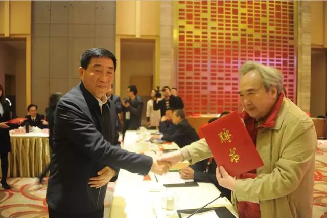 首屆南陽籍院士專家故鄉行活動啟動 126位南陽籍院士專家回到家鄉