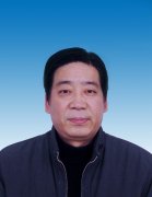 史濤，河南省骨干教師，高級教師，物理組長