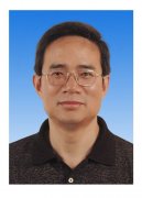 王林青：高級教師，國家級骨干教師，河南省學