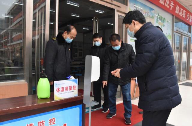 市教育局對南陽一中、南陽五中高三開學準備工作開展檢查驗收