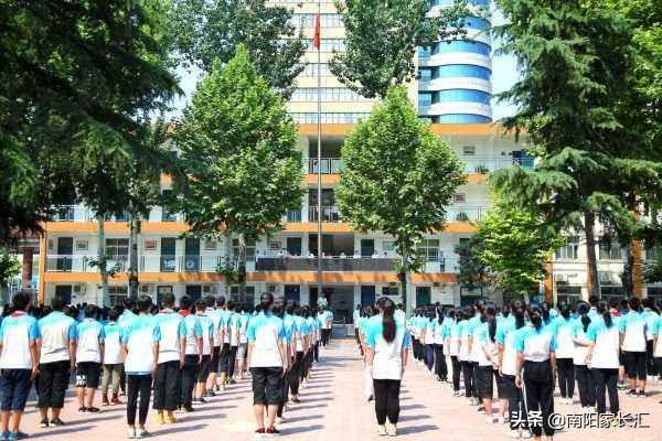 雞頭還是鳳尾？南陽重點初中的普通班值得去嗎？
