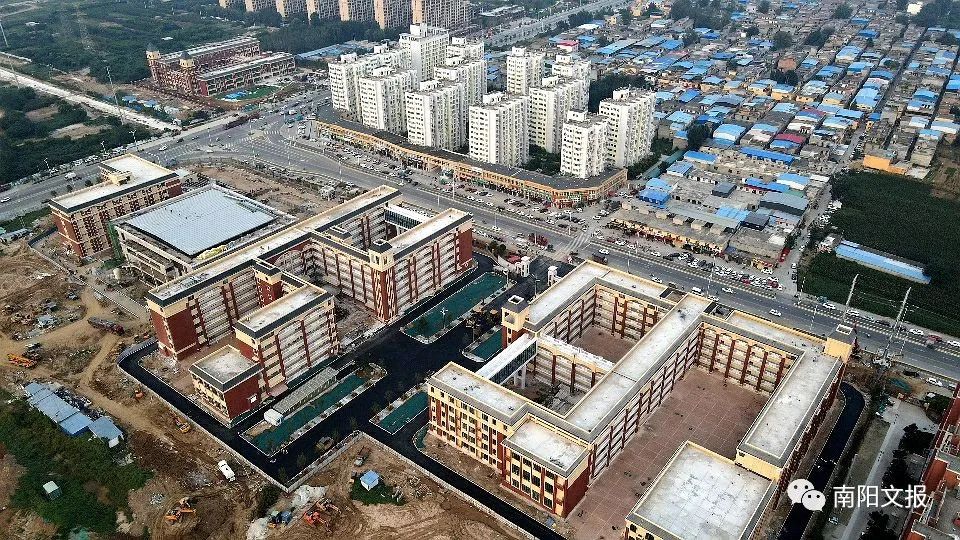 <a href='http://www.aimengyoueeeryuan.com/tags/第五完全學校/' target='_blank'><u>南陽市第五完全學校</u></a>