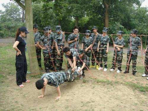 穿越電網第一個怎么過